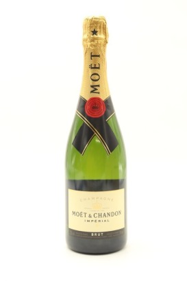 (1) NV Moet & Chandon Brut Imperial, Champagne