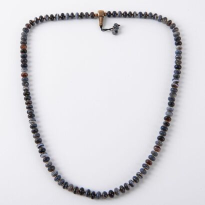 A Chinese Tibetan Banded Agate Mala Prayer Necklace