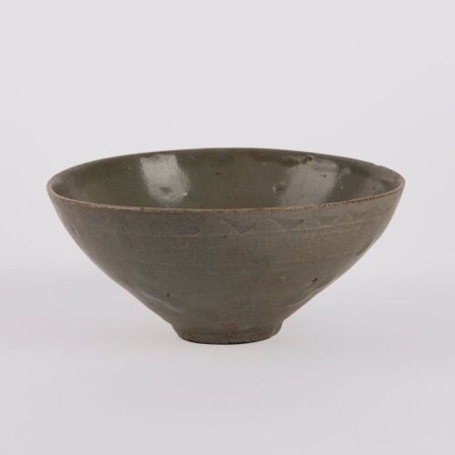 A Korean 11th to 12th Century Goryeo Dynasty Celadon-glazed Bowl