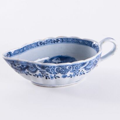 A Chinese 18th Century Mid-Qing Dynasty Export Blue and White Landscape Dish with Handle