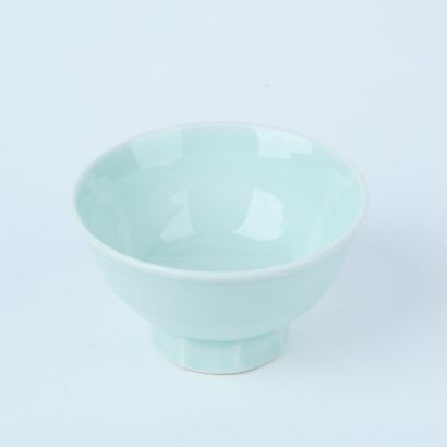 A Japanese Studio 20th Century Takeichi Kawai Porcelain Teacup