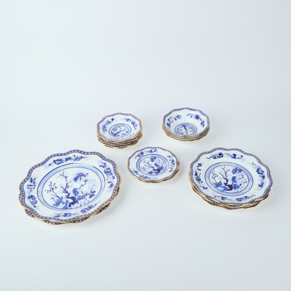 An 18-Piece Coalport Indian Tree Bone China Set