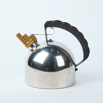 An Alessi Whistling 9091 Kettle by Richard Snapper