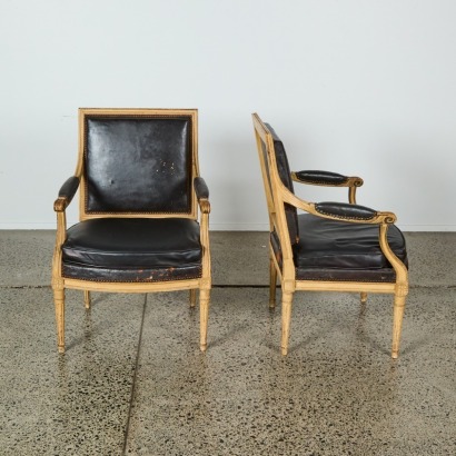 A Pair of Councill Craftsmen Chairs with Black Square Back Fauteuils and Leather Upholstery