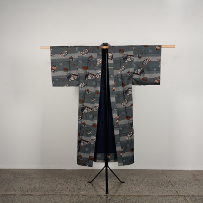 A Japanese Mid 20th-Century Blue Grey Print Men's Kimono