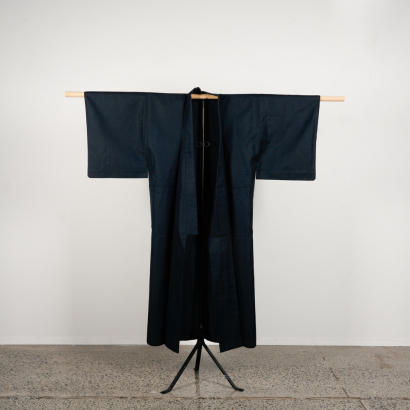 A Japanese Mid 20th-Century Dark Grey Men's Kimono