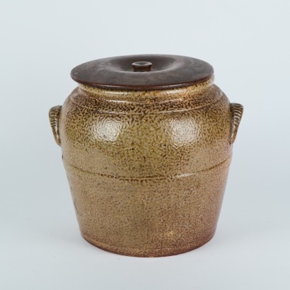 An NZ Brick Salt Glazed Crock with Original Kauri Lid