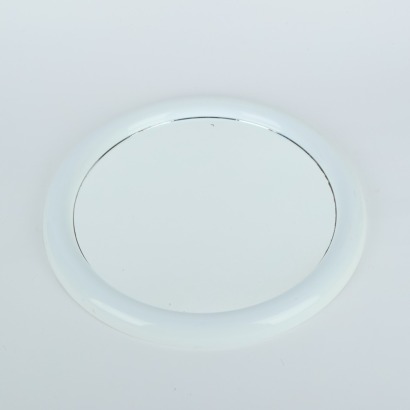 A Retro Mirror