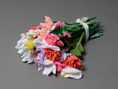 CJ HENDRY Flower Market