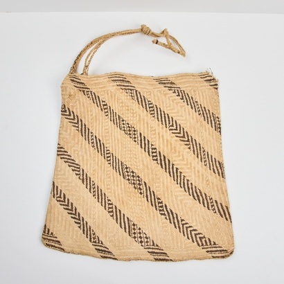 A Santa Cruz Bag, Solomon Islands