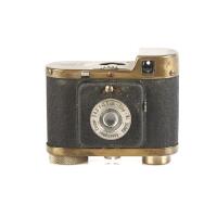 ELOP (Germany): A Viewfinder Camera