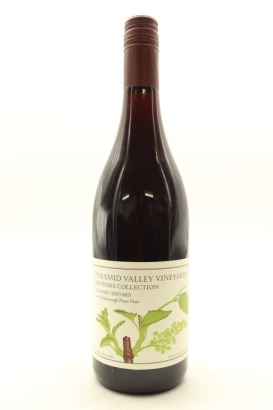 (1) 2016 Pyramid Valley Vineyards 'Growers Collection' Calrossie Vineyard Pinot Noir, Marlborough