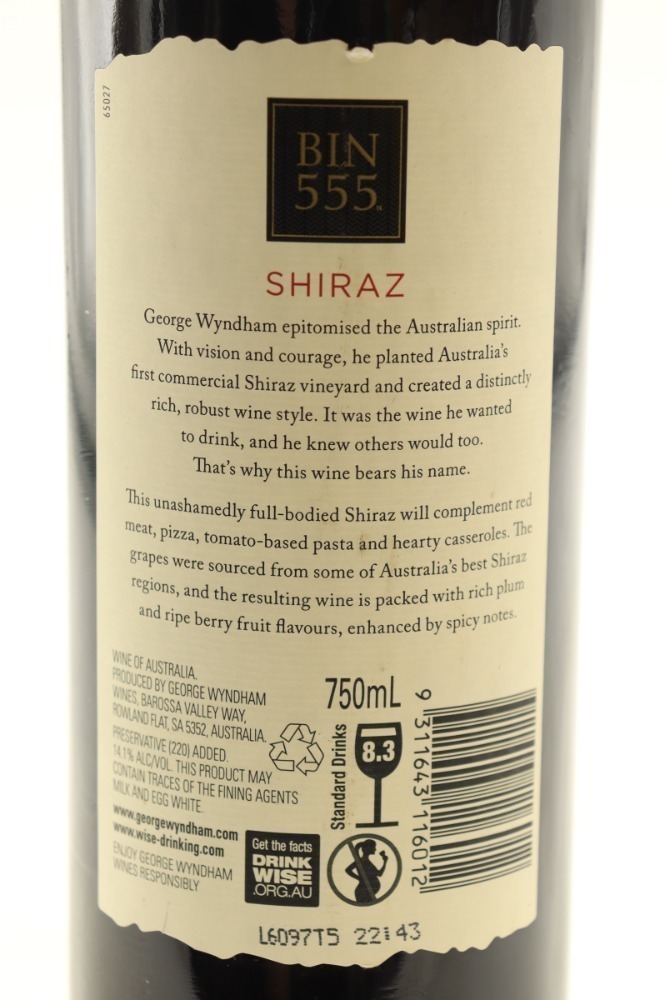 (1) 2014 Wyndham Estate Bin 555 Shiraz, South Eastern Australia