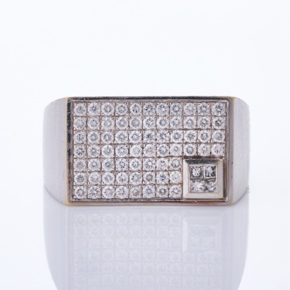 18ct White Gold, 1.10ct Modern Diamond Signet Ring