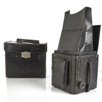 HOUGHTON (England): A Reflex Plate Camera