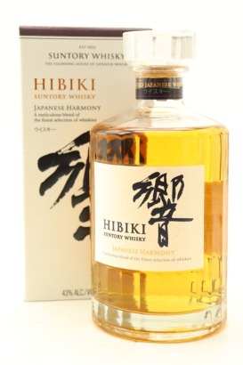 (1) Hibiki Japanese Harmony Blended Whisky, 43% ABV, 700ml
