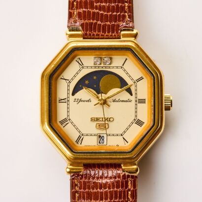 A Rare, Gold Plated, 34mm Seiko 5 Automatic Moon Phase Wristwatch, circa 1985