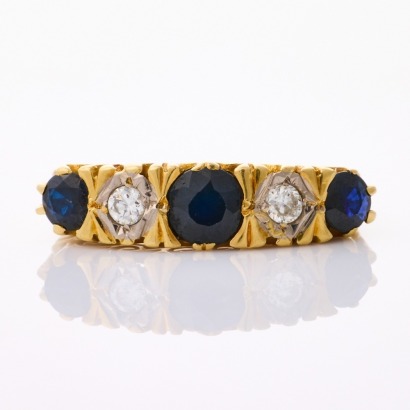 18ct Yellow Gold, Estate, 1.35ct Sapphire / .11ct Diamond Ring, circa 1978