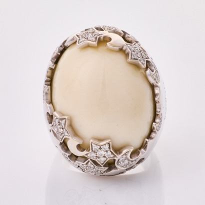 18ct White Gold, Pasquale Bruni, 'Cielo Stars' .65ct Diamond / White Agate Ring