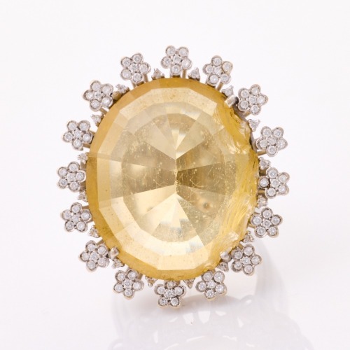 18ct White Gold, Pasquale Bruni, 'Marilyn' Oval Citrine / 1.10ct Diamond Ring