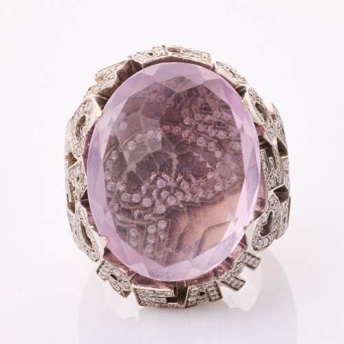 18ct Yellow Gold, Pasquale Bruni, 'Amore' 2.00ct Diamond / Oval Amethyst Dress Ring