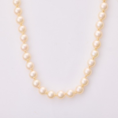 70cm Semi-round Pearl Knotted Strand with 9ct Yellow Gold Clasp