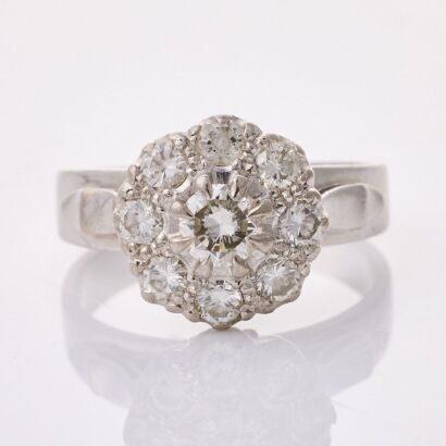 18ct White Gold, Modern, 1.05ct Diamond Ring