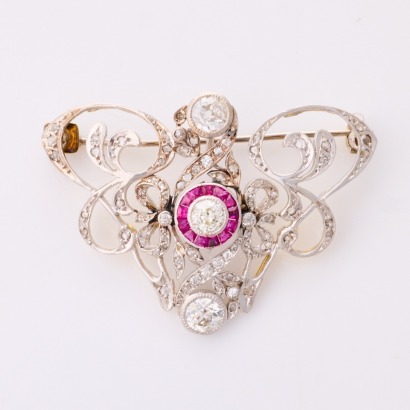 Platinum / Gold, Antique, Edwardian, .26ct Synthetic Ruby / 1.20ct Diamond Brooch