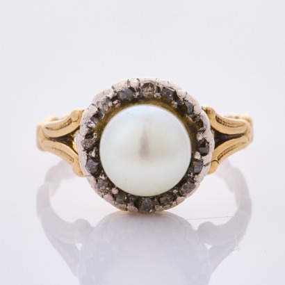 14ct Yellow Gold / Silver, Antique, Victorian, 8mm Pearl / .22ct Diamond Cluster Ring