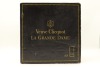 (3) 2006 Veuve Clicquot Ponsardin La Grande Dame Brut, Champagne [JR17.5] (GB)