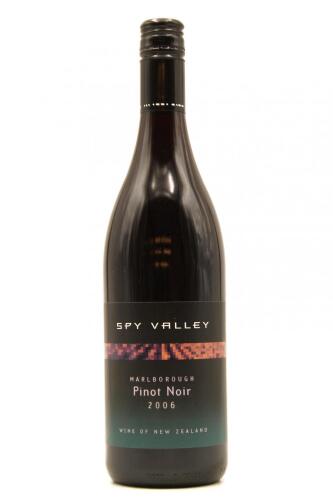 (1) 2006 Spy Valley Pinot Noir, Marlborough