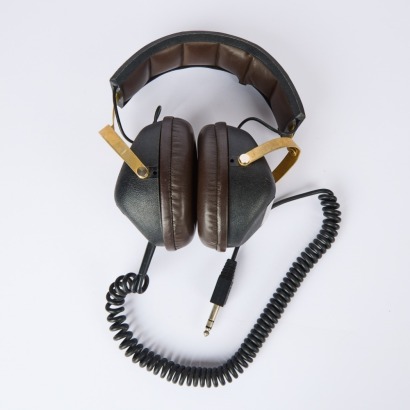 A Marantz SD5 Headphones