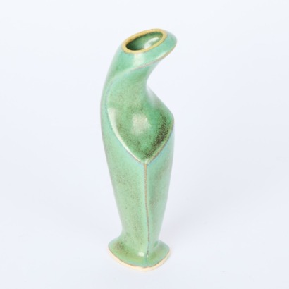 An Vostimar Vessel
