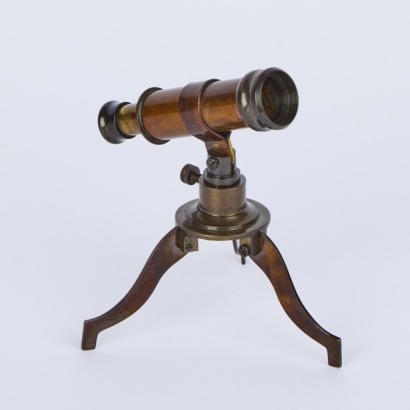 A Miniature Telescope