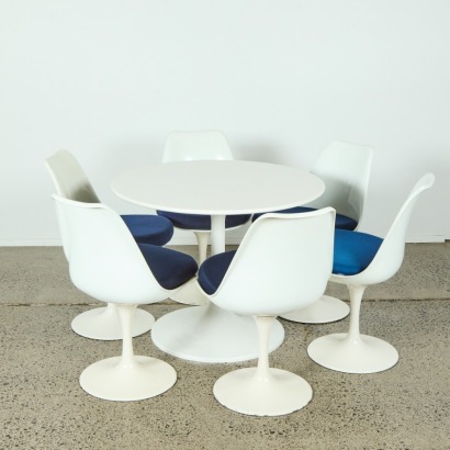 A Vintage Tulip Dining Set by Rudi Bonzanini, Italy