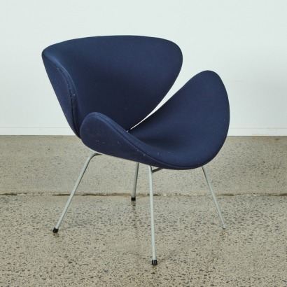An Orange Slice Chair in Blue
