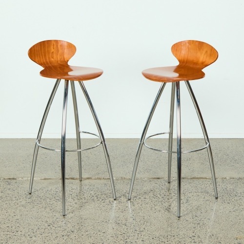 A Pair of Italian Effezeta Bar Stools