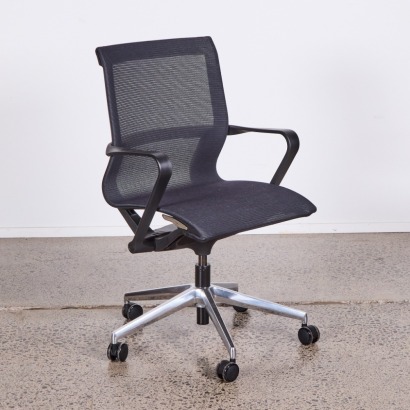 An Align Task Chair Neospace