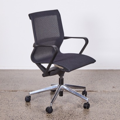 An Align Task Chair Neospace