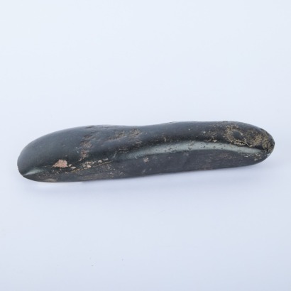 A Large Stone Toki, Aotearoa