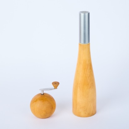 A Vintage Bodum Tall Beech Salt Mill and Round Beech Pepper Mill