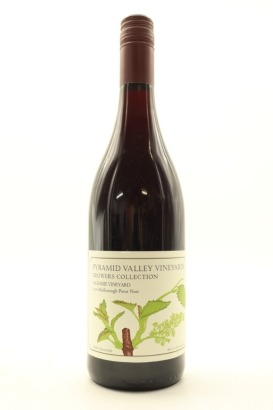(1) 2016 Pyramid Valley Vineyards 'Growers Collection' Calrossie Vineyard Pinot Noir, Marlborough