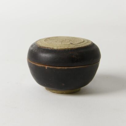 South Asia Sauce-glazed Lidded Box