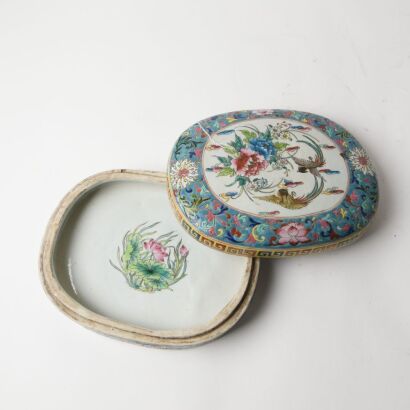 A Chinese Famille-rose ' Floral' Oval Box