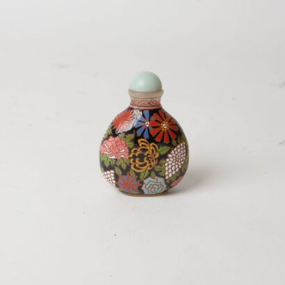A Chinese Overlay &lsquo;Floral&rsquo; Glass Snuff Bottle