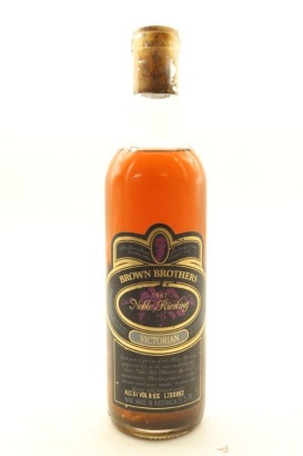 (1) 1982 Brown Brothers Noble Riesling, Victoria, 375ml