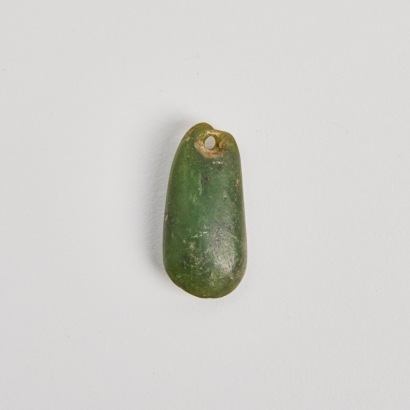 A Small Pounamu Pendant, Aotearoa