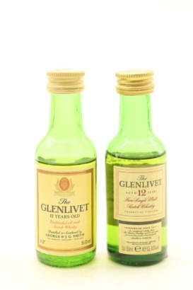 (1) Glenlivet Single 12 Year Old Malt Scotch Whisky Miniatures, 2 Bottles Sold as One Lot