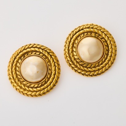 Chanel, Vintage, Gold-tone, Round Pearl / Rope Design Clip On Earrings