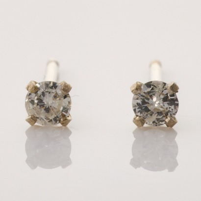 14ct White Gold, .14ct Diamond Stud Earrings